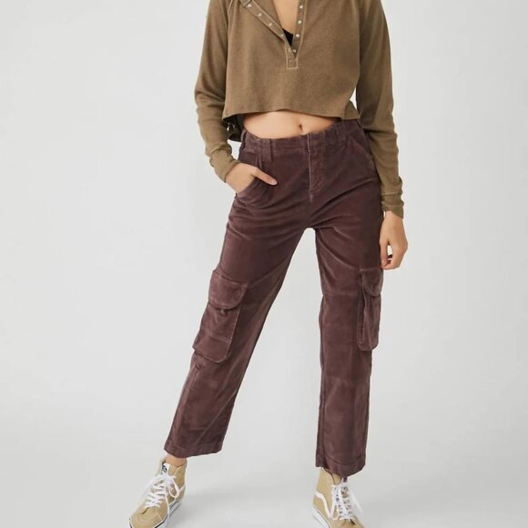 NEW Free People Hard Crushin' Plush Cargo Pants in Chocolate Merlot for women j - Picture 3 of 7